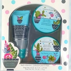 Griffin Town Bath collection